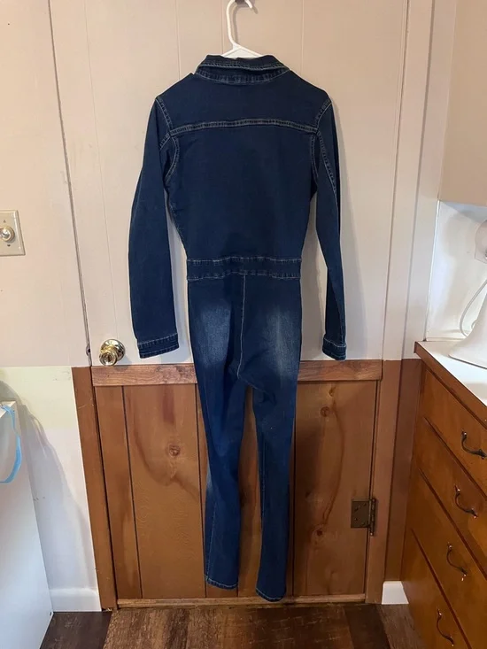 PrettyLittleThing Dark Blue Denim Jumpsuit - Picture 5 of 5